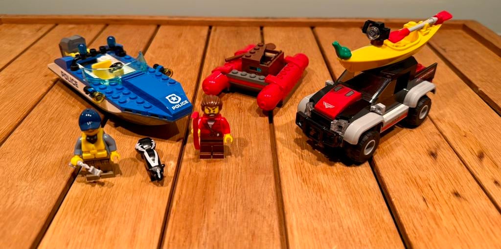 Lego City 60240 + 60176 (retired), Kinderen en Baby's, Speelgoed | Duplo en Lego, Zo goed als nieuw, Lego, Complete set, Ophalen of Verzenden