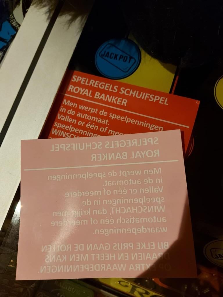 ROYAL BANKER coinpusher pusher muntenschuiver kermis, Verzenden