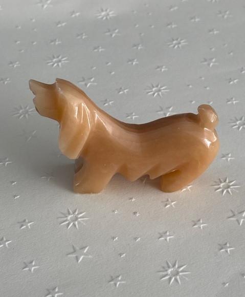 BASSET HOUND FIGUUR, BEELD, HOND, Verzamelen, Beelden en Beeldjes, Zo goed als nieuw, Dier, Ophalen of Verzenden