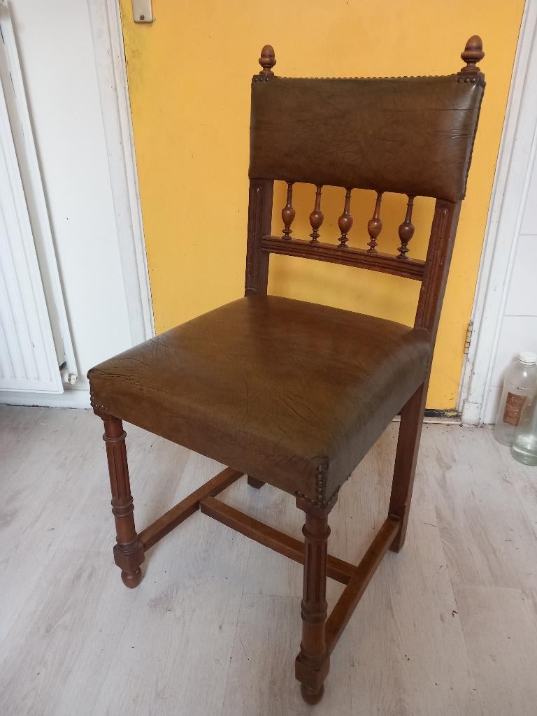 4 antieke stoelen, Ophalen