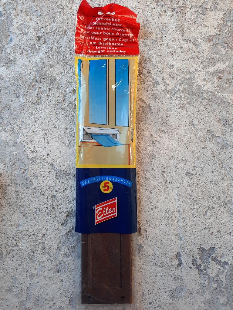 Te koop aangeboden: brievenbus / tocht afsluiter, Overige materialen, Nieuw, 15 m² of meer, Ophalen