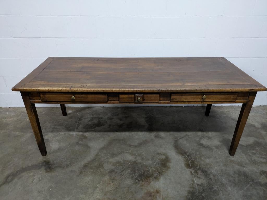 Antieke Franse Boeren Tafel met Mooie Details, Antiek en Kunst, Antiek | Meubels | Tafels, Ophalen