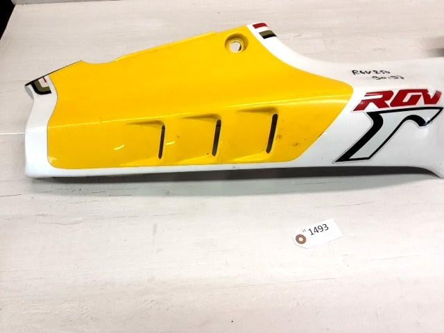 RGV250 1990 - 1997 Suzuki Kuipdeel Kuipdeel kont D1-52708