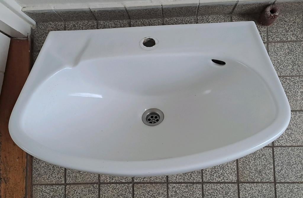 Witte keramische wastafel voor badkamer of toilet, Doe-het-zelf en Verbouw, Sanitair, Ophalen, Gebruikt, Wastafel