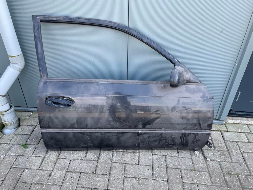 Toyota corolla e10 3drs rechter deur gebruikt, Ophalen, Voor, Toyota, Motorkap