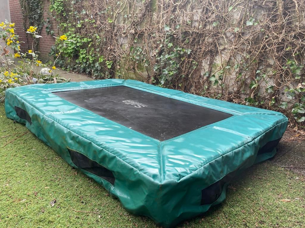 Salta trampoline 210 x 150 x 25, Ophalen, Zo goed als nieuw