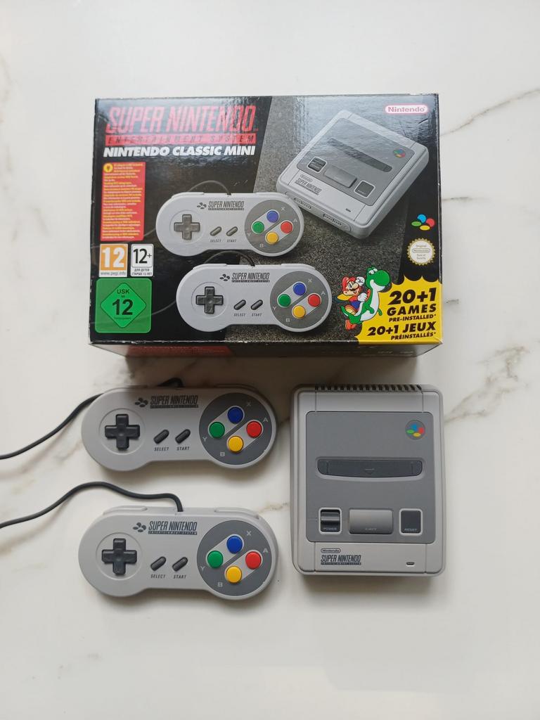 SNES Mini Classic met 300 spellen Super Nintendo, Spelcomputers en Games, Spelcomputers | Nintendo Super NES, Ophalen of Verzenden