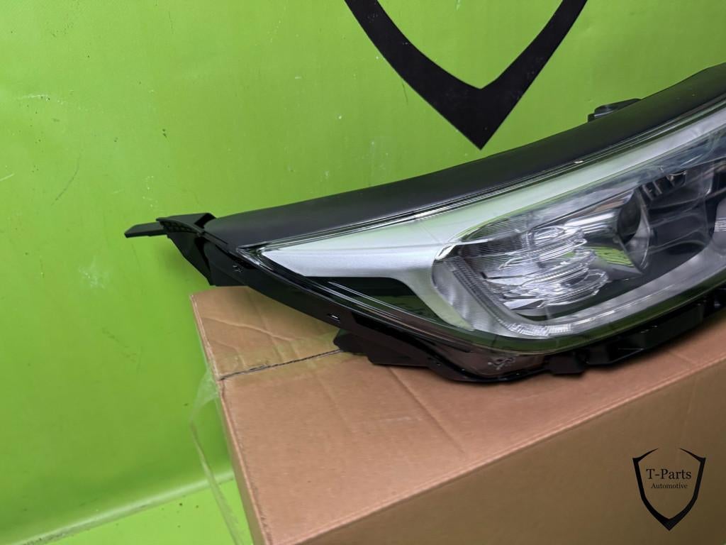 Kia stonic Rechts koplamp 92102H8500 NIEUW origineel LED lam, Auto-onderdelen, Verlichting, Kia, Heolleung-ro 12
06797  Seoul
