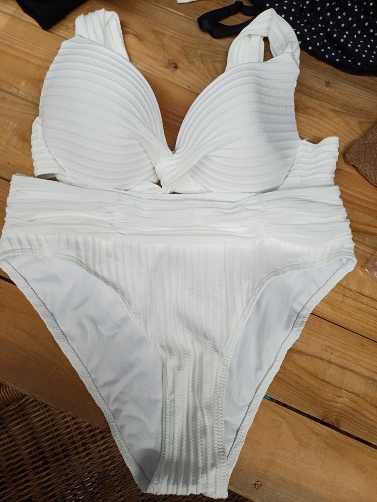 Nieuwe bikini wit maat M, Ophalen of Verzenden, Nieuw, Wit, Bikini