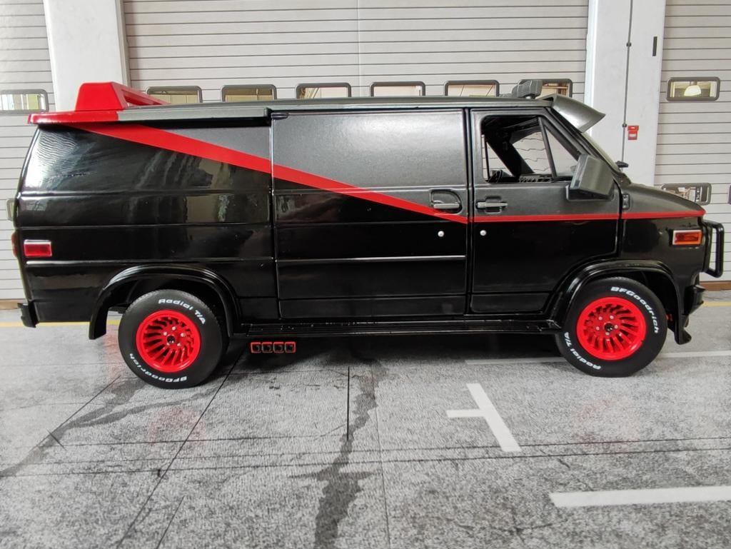 GMC Van A-team Greenlight 1:18, Hobby en Vrije tijd, Modelauto's | 1:18, Zo goed als nieuw, Auto, Overige merken, Ophalen of Verzenden