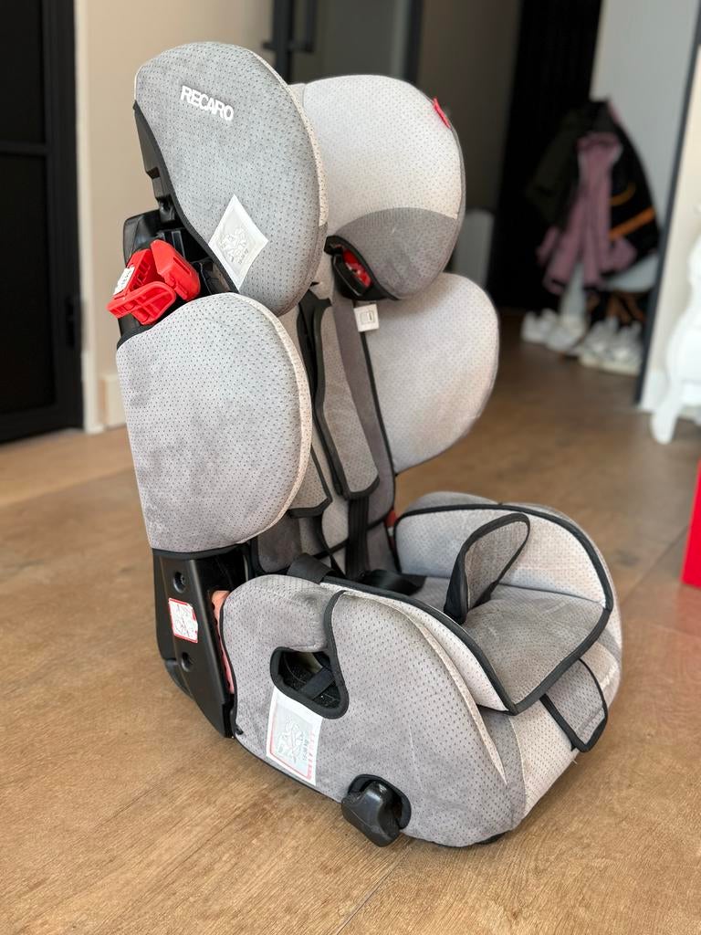 Recaro Young Sport autostoel - Grijs, 9-36 kg, Kinderen en Baby's, Autostoeltjes, Zijbescherming, 9 t/m 36 kg, Ophalen, Overige merken
