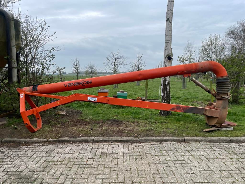 Veneroni mobiele aftakas waterpomp - Te repareren, Ophalen