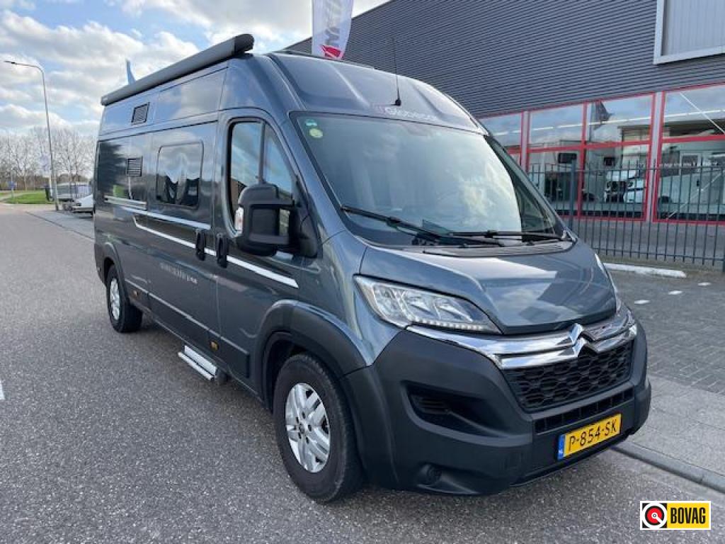 Pössl Globecar 600 BUS, Buscamper of Camperbus, Achteruitrijcamera, Pössl, Bedrijf