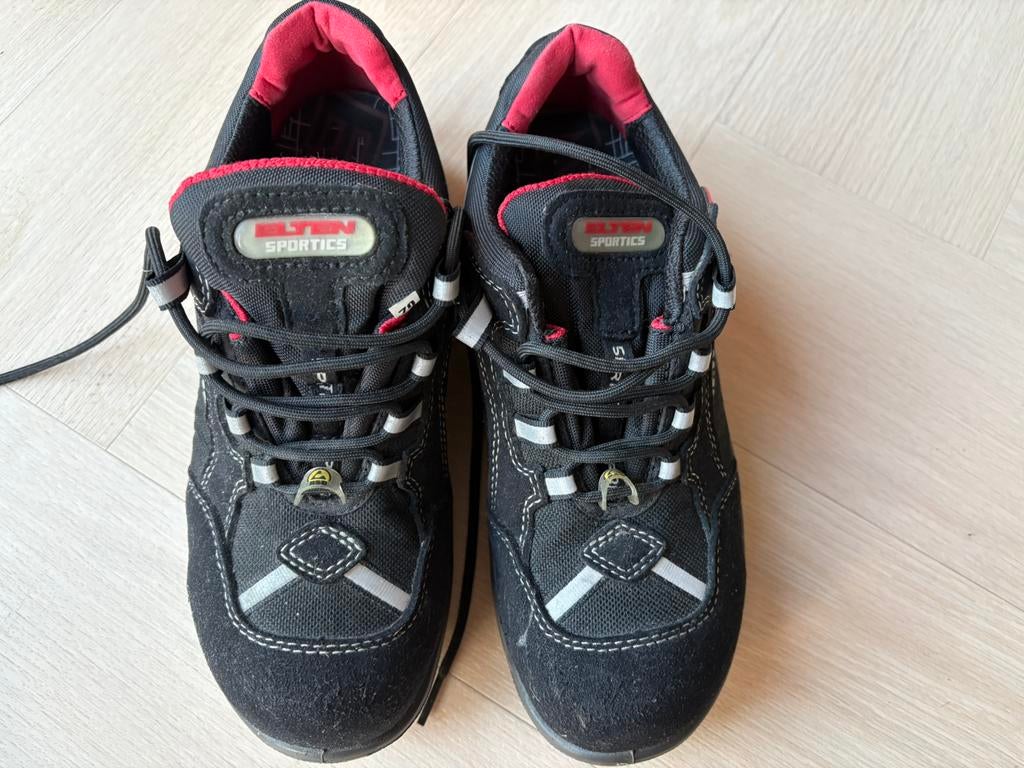 Werkschoenen (stalen neuzen), Ophalen of Verzenden, Zo goed als nieuw