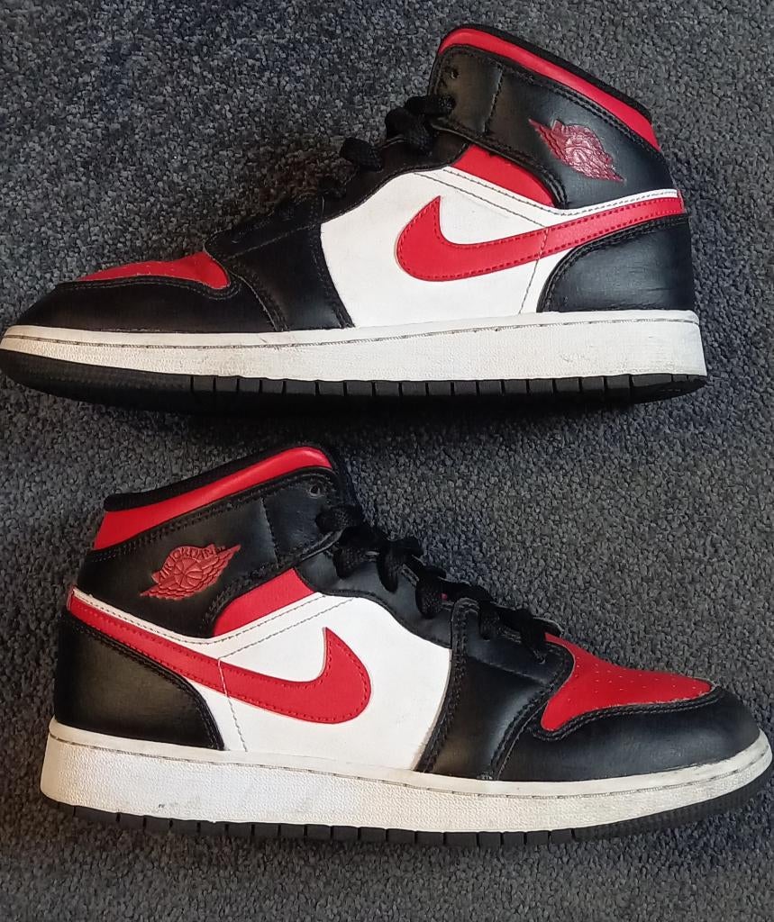 Nike Air Jordans maat 39, Kleding | Heren, Schoenen, Overige kleuren, Nike, Ophalen of Verzenden, Sneakers of Gympen