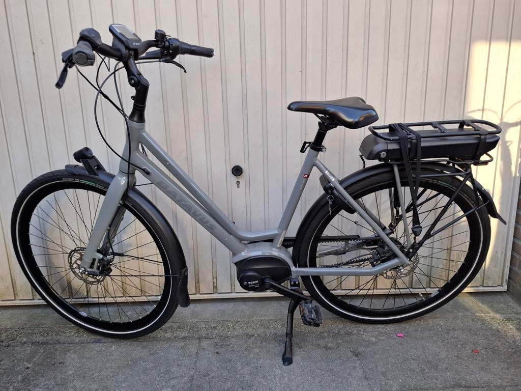 Batavus dinsdag 28 inch 7v dames ebike bosch active line plu, Ophalen, Gebruikt, Batavus, 51 tot 55 cm