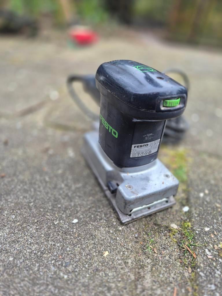 Festool RS3E vlakschuurmachine, Doe-het-zelf en Verbouw, Gereedschap | Schuurmachines, Ophalen, Gebruikt, Minder dan 600 watt