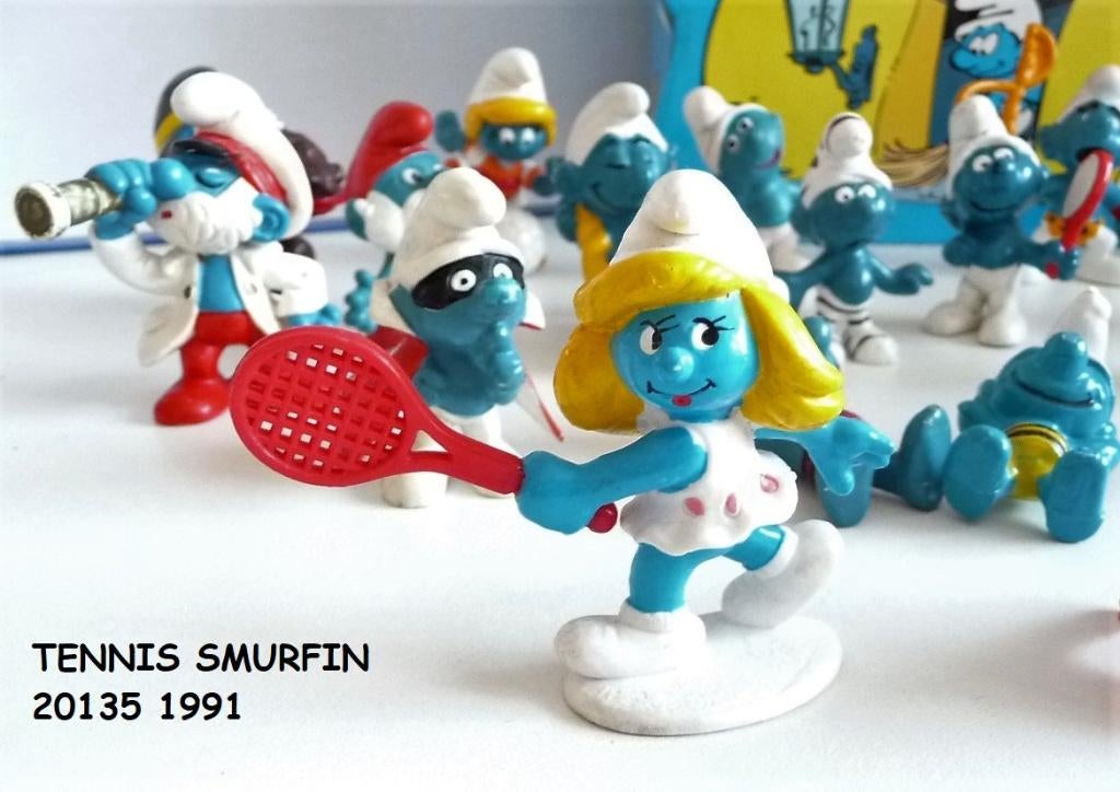 TENNIS SMURFIN 20135 91 gr smurf , KAPITEIN wit 20141 81, Verzamelen, Smurfen, Verzenden, Zo goed als nieuw, Verschillende Smurfen