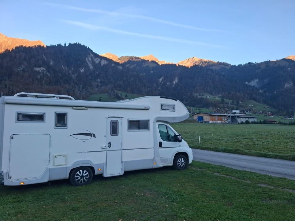 Roller Team Granduca | 2.3 Multi 130pk | XXL Garage | 69 dkm, Caravans en Kamperen, Alkoof, Ringverwarming, Fiat, Particulier