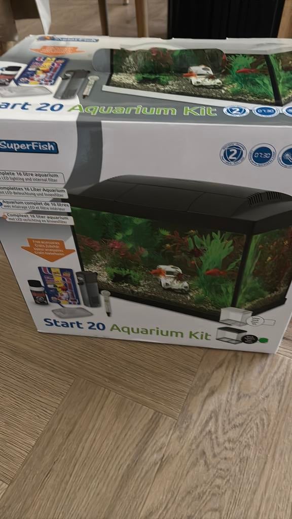 Superfish start 20 aquarium compleet, Dieren en Toebehoren, Vissen | Aquaria en Toebehoren, Ophalen, Zo goed als nieuw, Leeg aquarium