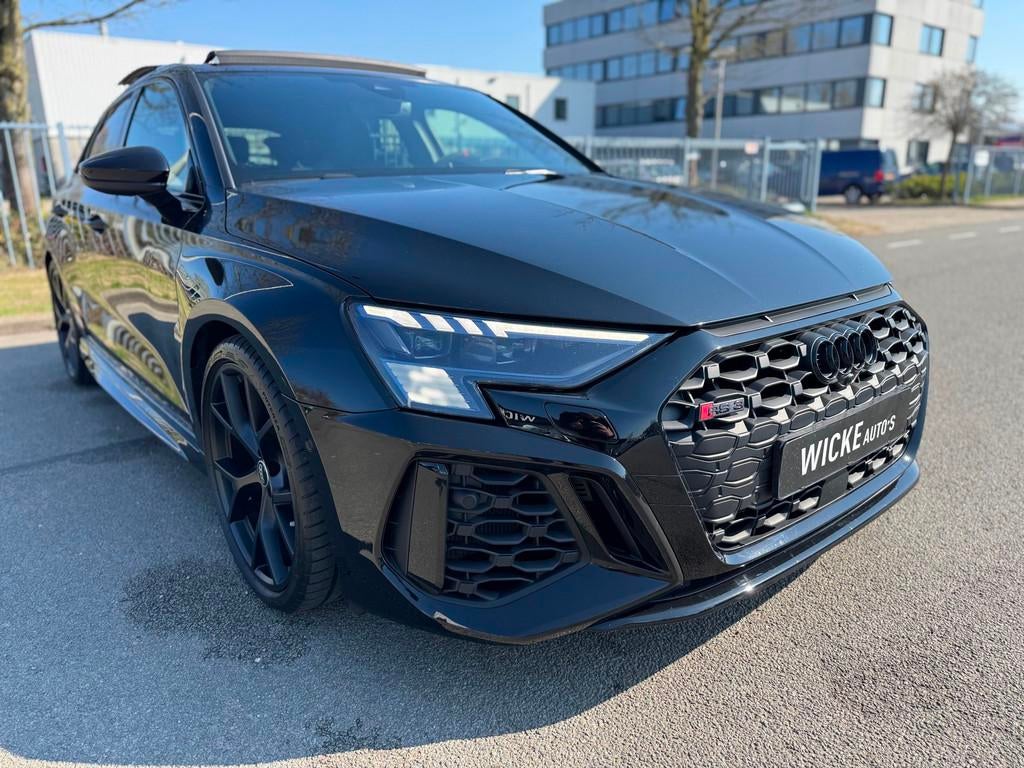 Audi A3 Sportback 2.5 TFSI RS 3 quattro Panorama camera Carb, Gebruikt, RS3, Zwart, Bedrijf