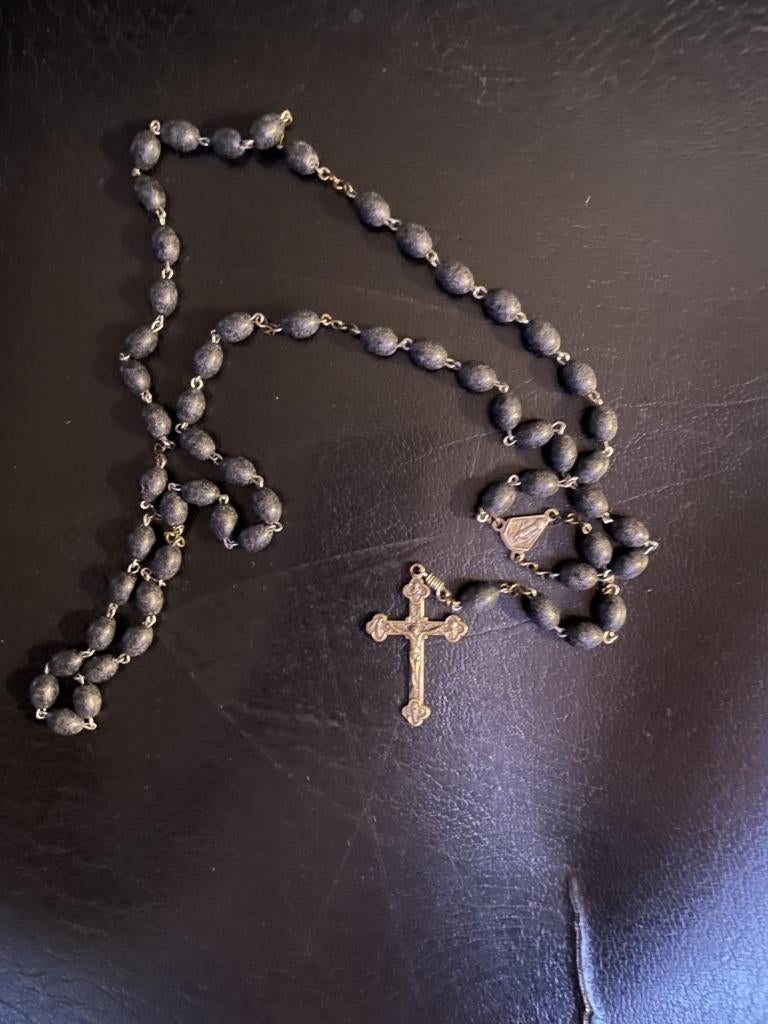 Rozenkrans zwart met zilveren scapulier en kruisje, Ophalen of Verzenden