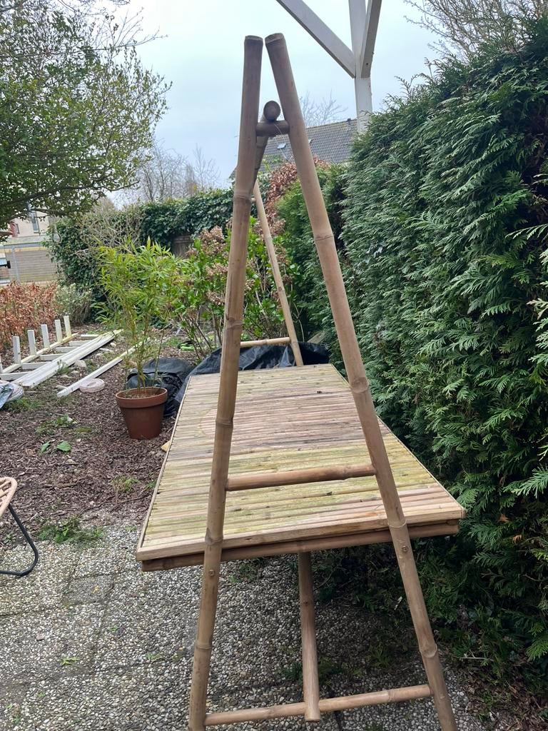 Bamboe tuintafel intratuin, Tuin en Terras, Ophalen of Verzenden, Gebruikt, Hout