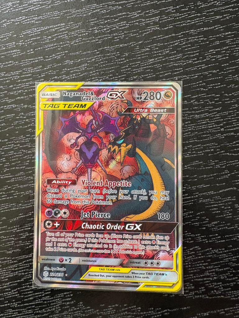 Pokemon kaart Naganadel & Guzzlord GX 224/236 NM conditie, Ophalen of Verzenden, Gebruikt, Losse kaart, Foil