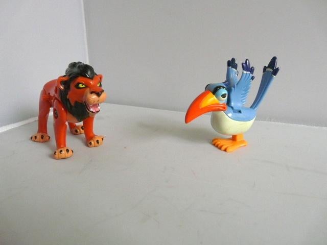 Lion King 1994 # 2 stuks, Ophalen of Verzenden, Leeuwenkoning of Jungle Boek, Zo goed als nieuw, Beeldje of Figuurtje