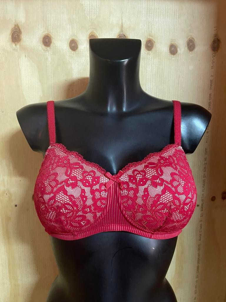 Amoena prothese bh zonder beugel 95a model kyra, Verzenden, Rood, BH