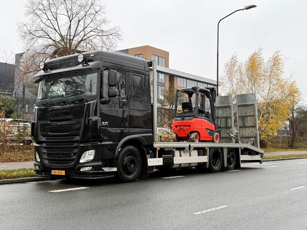 Daf XF 460 FAR Oprijwagen oprij machinetransporten Oprijbak, Stoelverwarming, 462 pk, Overige brandstoffen, Zwart