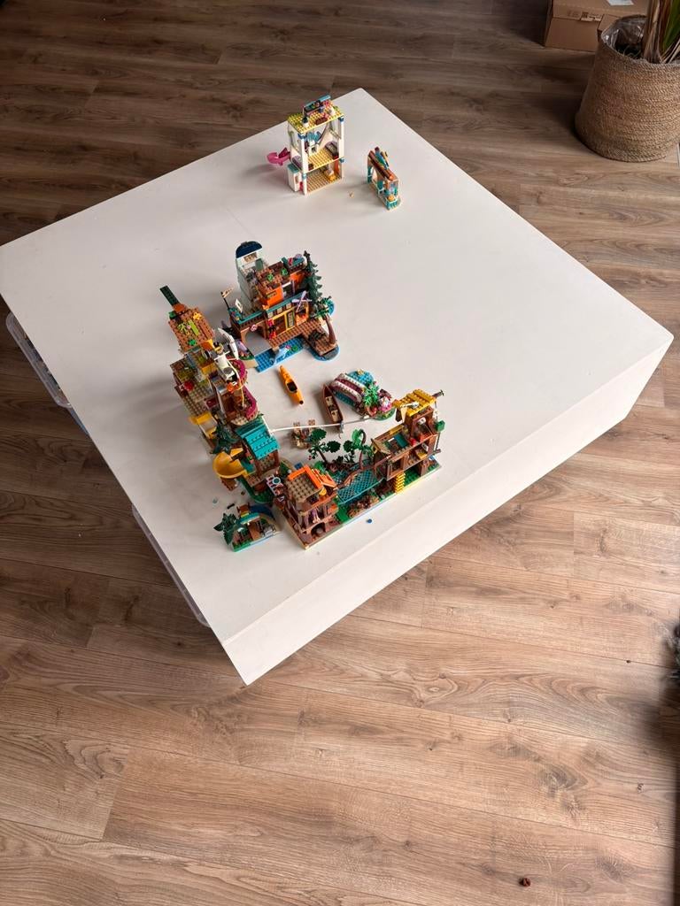 Lego speeltafel 120x120cm verrijdbaar, Ophalen, Zo goed als nieuw, Minder dan 50 cm, Rechthoekig