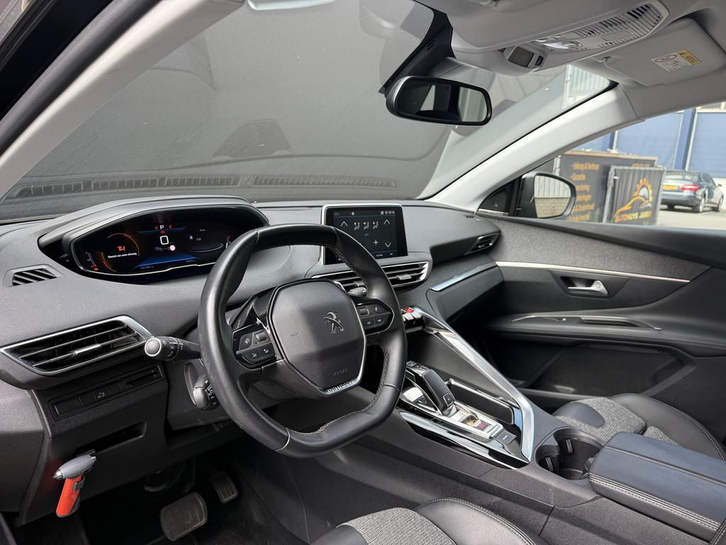 Peugeot 3008 1.2 PureTech Blue Lease Premium Avantage, Gebruikt, 1199 cc, Leder en Stof, Zwart
