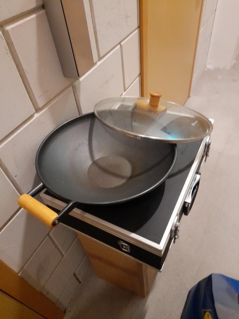 Wokpan, Ophalen of Verzenden