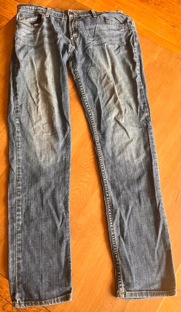 Originele Levi’s spijkerbroek, Ophalen of Verzenden, Zo goed als nieuw, Blauw, W32 (confectie 46) of kleiner