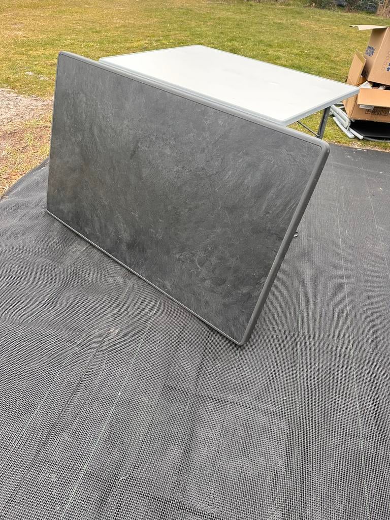 Camping tafel., Caravans en Kamperen, Ophalen, Zo goed als nieuw, Campingtafel
