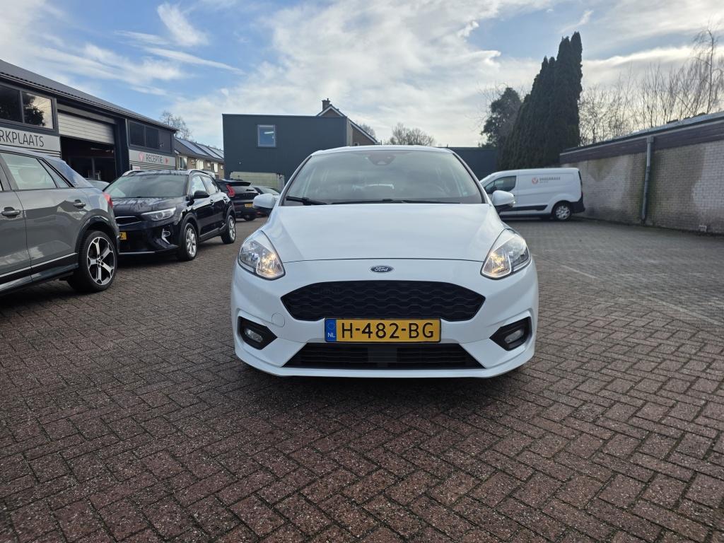 Ford Fiesta 1.0 EcoB. ST-Line apple carplay/andriod., Gebruikt, 580 kg, 1064 kg, Origineel Nederlands