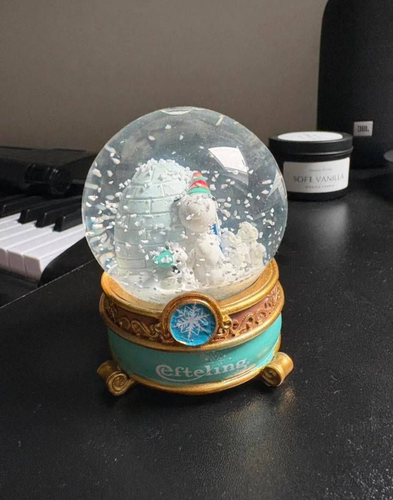 Efteling Schudbol (Winter Efteling 2024), Verzamelen, Efteling, Ophalen of Verzenden, Nieuw, Beeldje of Poppetje