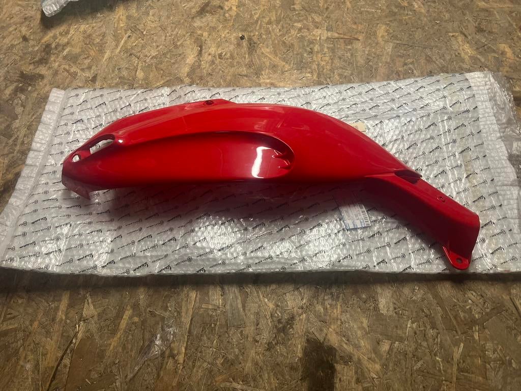 NOS achterkap zijkap zij achter kap typhoon nrg ntt tph rood, Motoren, Tuning en Styling, Ophalen of Verzenden