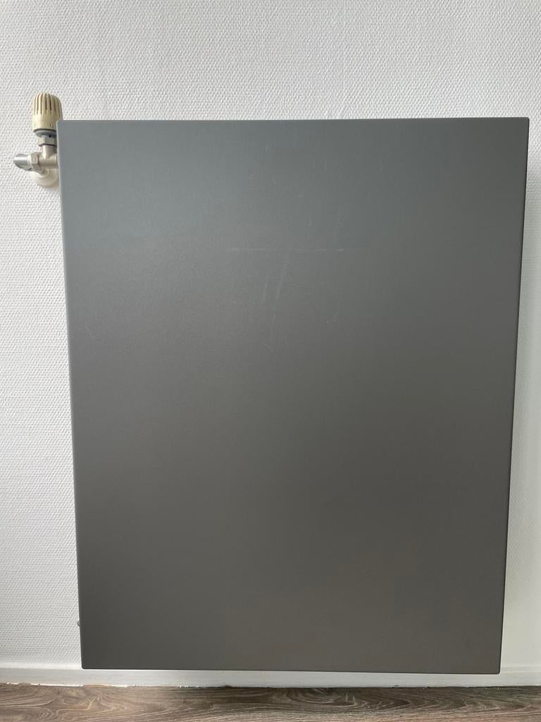 Sentimo / radiatorbekleding, Doe-het-zelf en Verbouw, Ophalen, Gebruikt, Overige typen, 60 tot 150 cm