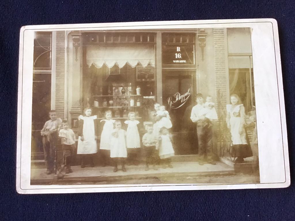 Kabinetfoto, Bakkerij G. Potappel, H. V.D. BAAN, ZIERIKZEE, Gebruikt, Foto, Ophalen of Verzenden, Gebouw