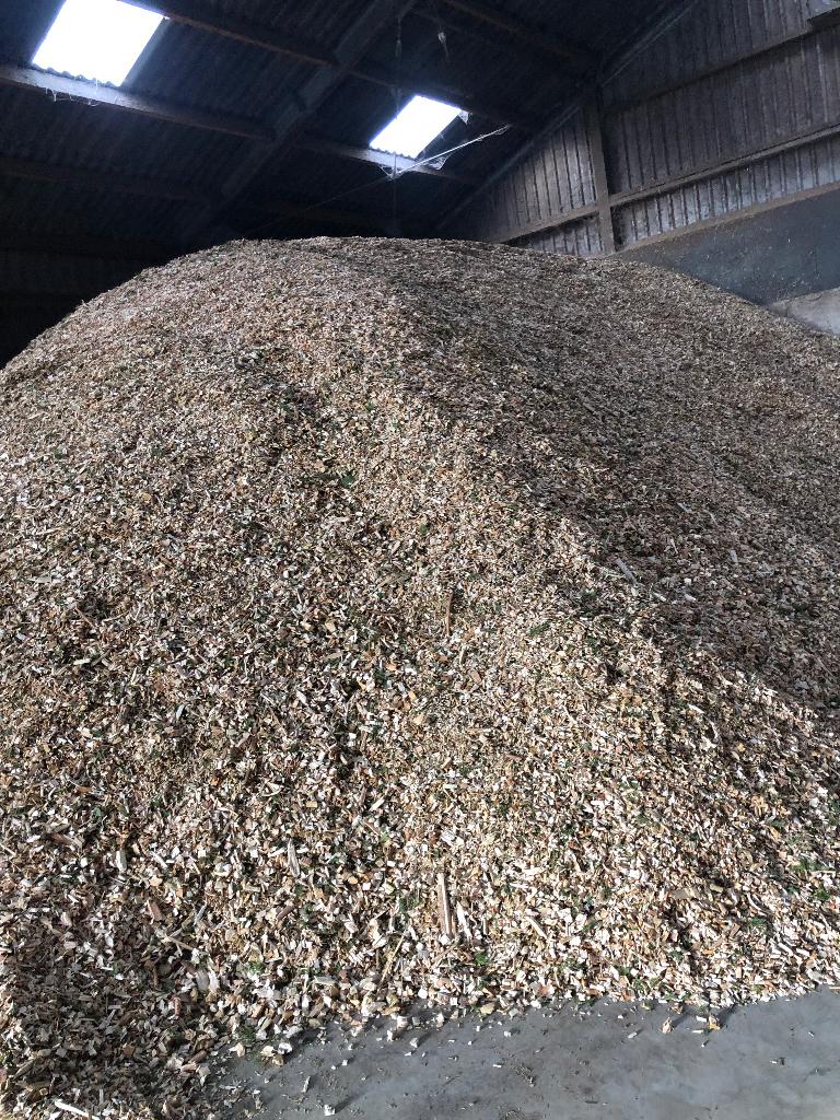 Levering houtsnippers, Ophalen, Boomschors