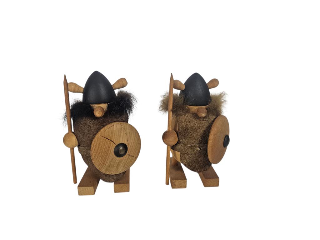 - Viking (2)  - Ljung Souvenir - Lilla Skyrup  - Zweden, Verzamelen, Ophalen of Verzenden, Gebruikt, Mens
