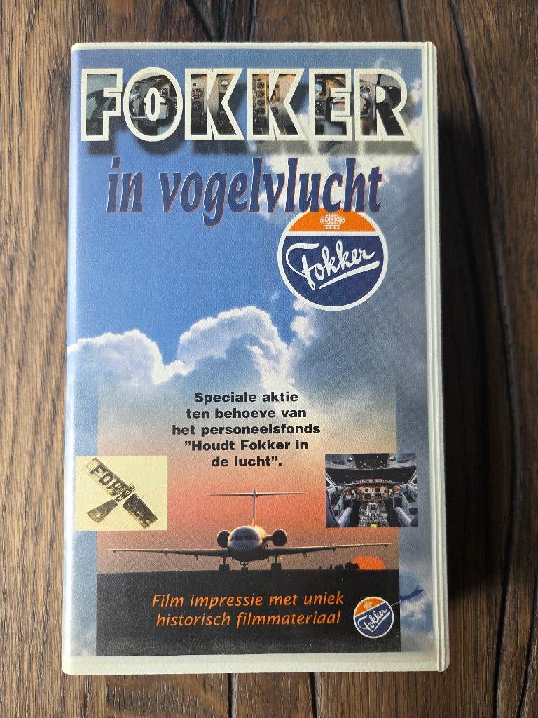VHS video band Fokker in vogelvlucht VHS001, Alle leeftijden, Ophalen of Verzenden, Gebruikt, Documentaire