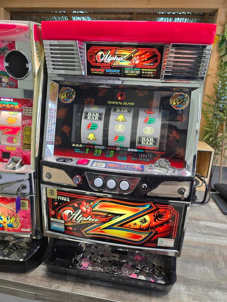 Originele Japanse gokkast, in perfect werkende staat., Ophalen