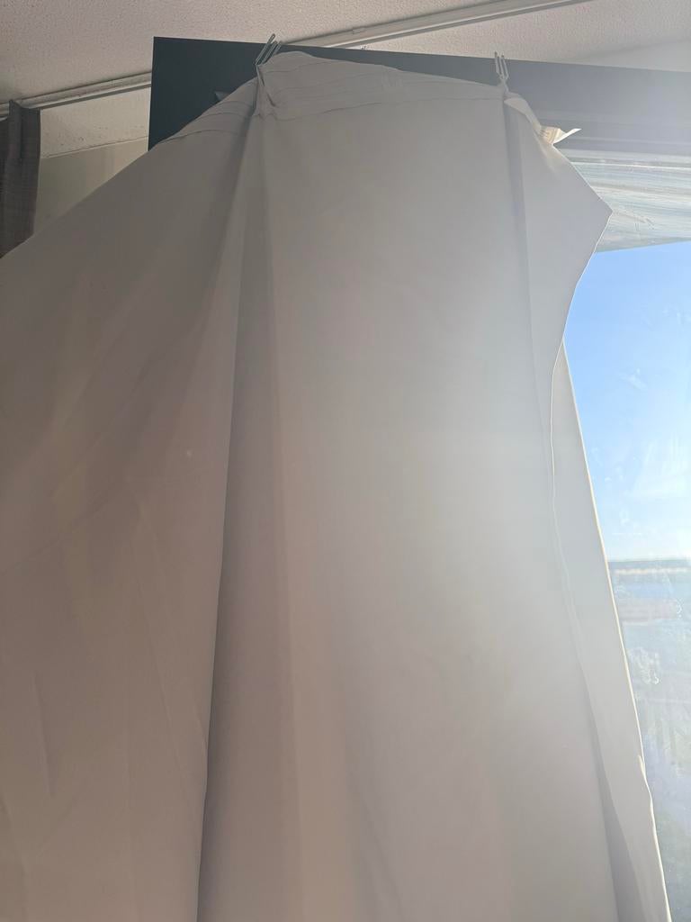 Beige verduisterende gordijnen, 2 panelen, Gebruikt, 100 tot 150 cm, 200 cm of meer, Beige