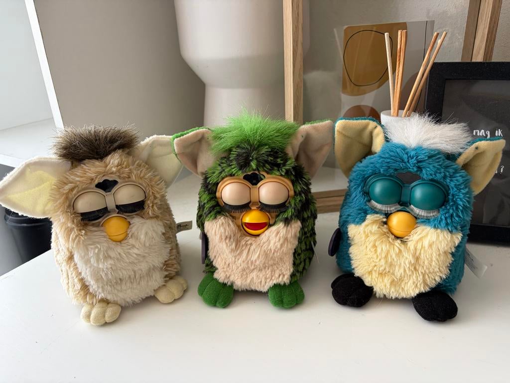 3 originele Furby's (blauw, beige, groen) - rookvrij huis, Ophalen of Verzenden, Gebruikt, Jongen of Meisje