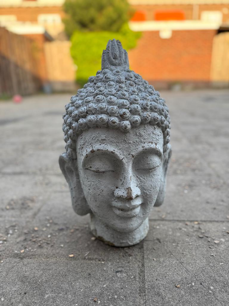 Boeddha beeld van beton voor tuin/ interieur, Ophalen, Gebruikt