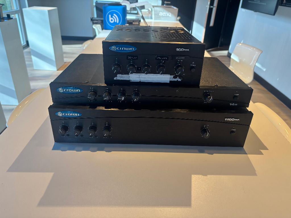 Crown diverse audio versterkers, Overige merken, Ophalen of Verzenden, 120 watt of meer, Gebruikt