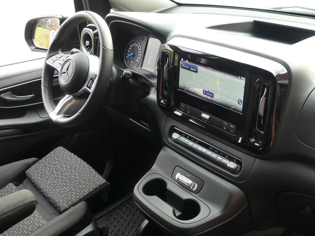 Mercedes-Benz eVito eVito 112 L2 60 kWh LED/Adaptive cruise, Stof, Gebruikt, 116 pk, Mercedes-Benz